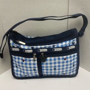 Lesportsac Disney Mickey Deluxe EVERYDAY Shoulder Messenger BAG Purse & Pouch
